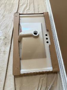 New Vanity Marble top with integrated sink - Photo 3