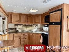 2010 JAYCO EAGLE 322FKS Travel Trailer - Photo 10