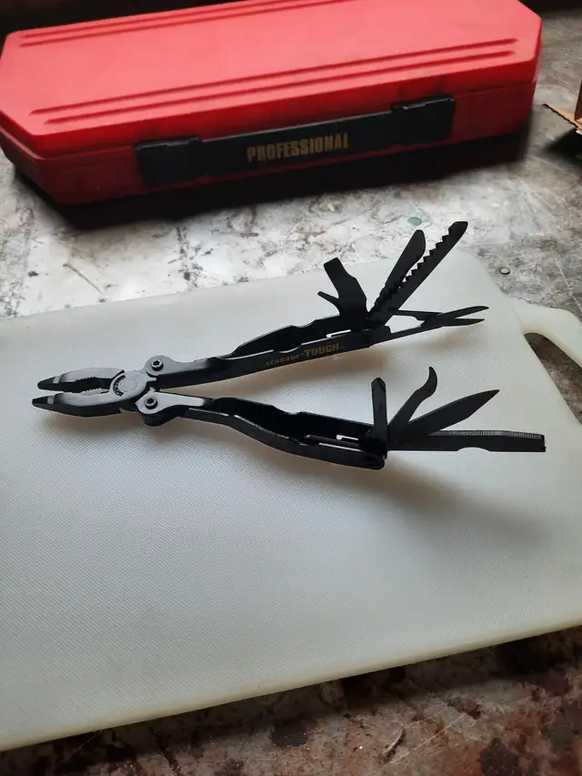 Schrade multitool for sale, brand new