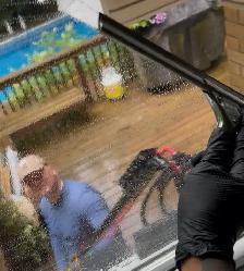 Hiring Door 2 Door Salesman - Photo 2