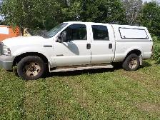 2005 Ford F-350 Pickup Truck - Photo 2
