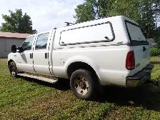 2005 Ford F-350 Pickup Truck - Photo 3