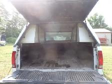 2005 Ford F-350 Pickup Truck - Photo 8