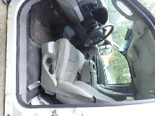2005 Ford F-350 Pickup Truck - Photo 11