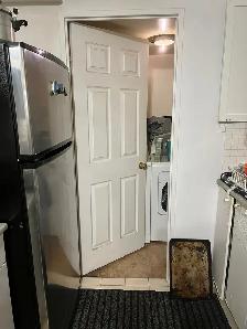 Nice Large Condo 2bdrm den, Sept 1 all incl Burnhamthorpe-Hwy 10 - Photo 5