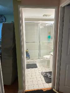 Nice Large Condo 2bdrm den, Sept 1 all incl Burnhamthorpe-Hwy 10 - Photo 8