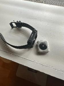 Apple iPhones and Apple Watch - Photo 2