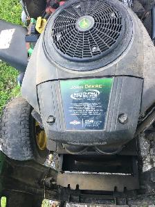 John Deer riding Lawnmower - Photo 3