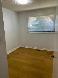 4 Bedroom, 2 Bath, 5 Parking, Detached House for Rent, Brampton, - Photo 4