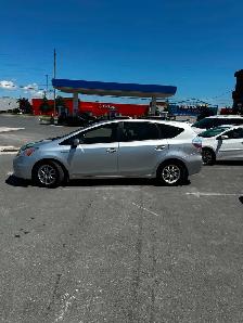 2013 Toyota Prius v - Photo 7