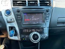 2013 Toyota Prius v - Photo 14