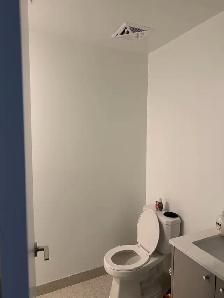 Bedroom with Private Bathroom - Photo 6