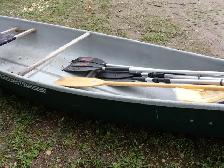 Abitibi Fiberglass Canoe - Photo 9