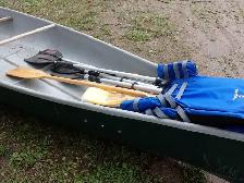 Abitibi Fiberglass Canoe - Photo 10