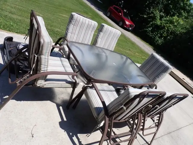 Patio Set with 6 Chairs
