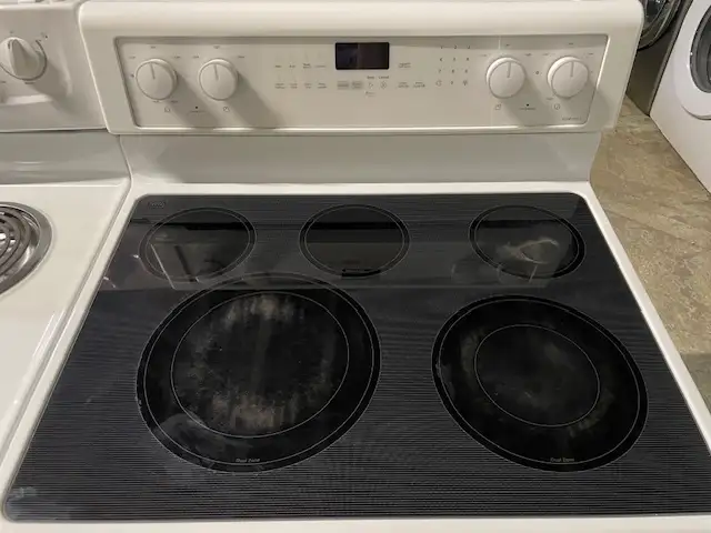 Cuisinière blanche vitrocéramique convection Whirlpool
