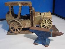 Record Miniature Anvil & Metal Brutalist Bookends