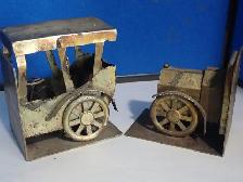 Record Miniature Anvil & Metal Brutalist Bookends - Photo 5