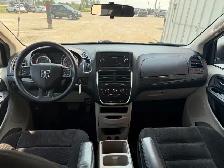 2017 Dodge Grand Caravan SXT - Photo 12