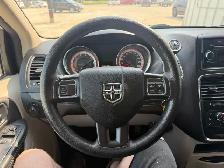 2017 Dodge Grand Caravan SXT - Photo 14