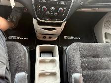 2017 Dodge Grand Caravan SXT - Photo 16