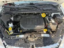 2017 Dodge Grand Caravan SXT - Photo 17
