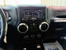 2018 Jeep Wrangler JK Unlimited Sahara 4WD - Photo 14