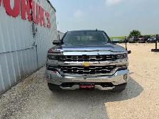 2018 Chevrolet Silverado 1500 LTZ Crew Cab 4WD - Photo 7