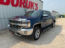 2018 Chevrolet Silverado 1500 LTZ Crew Cab 4WD - Photo 8