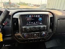 2018 Chevrolet Silverado 1500 LTZ Crew Cab 4WD - Photo 14