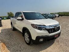 2017 Honda Ridgeline AWD - Photo 6