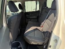 2017 Honda Ridgeline AWD - Photo 11