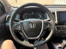 2017 Honda Ridgeline AWD - Photo 14
