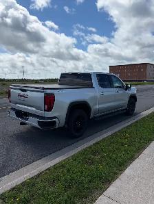2019 GMC Sierra Elevation 5.3L V8 4x4 - Photo 5