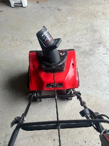 snowblower - Photo 2