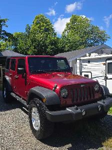 2011 Jeep Wrangler unlimited - Photo 2
