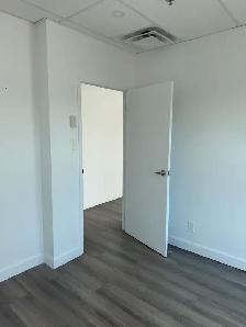 Bureau 493 pi² rénové – 1483.20$/mois – 2120 Sherbrooke E - Photo 4