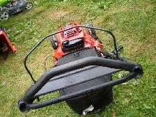 TORO Recycler  22inch Self-Propelled gas   Lawnmower. - Photo 6