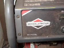 Portable Gas Generator - Photo 2