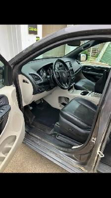2019 Dodge Caravan - Photo 5