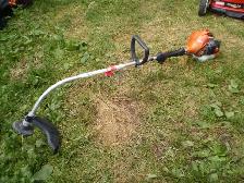 ECHO  GT225   GAS POWERED TRIMMER
