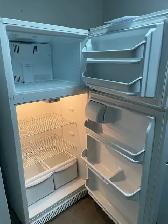 Réfrigérateur blanc 30'' standard Frigidaire - Photo 2