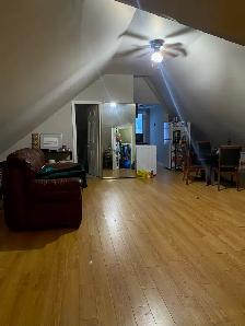 Loft Apartment, Sept 1 in Old East Village - Photo 3