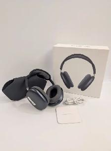 (B2308) Apple AirPods Max USB-C Headphones