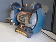 Ryobi Bench Grinder - Photo 3