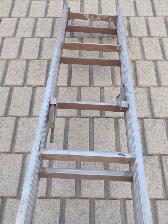 Aluminum Extension Ladder - Photo 4