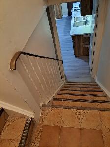 Monthly Rent $1,850:.2 Bed rooms 1 bath room at House Basement - Photo 2