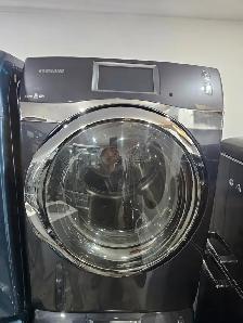 TOUCHSCREEN! Samsung 27' Grey Front-Load Stackable Washer Dryer - Photo 5