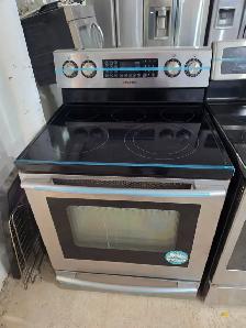 Samsung 30' Stainless Steel Electric Ceramic Top Stove Oven