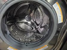 LG Square Door 27' Stainless Steel Stackable Washer & Dryer Set - Photo 4